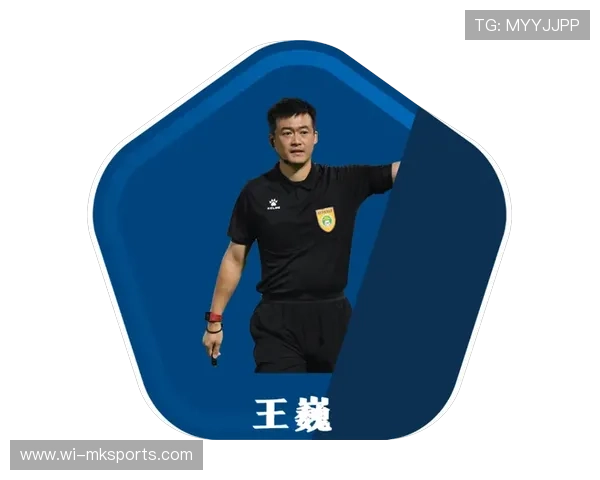 “中超联赛裁判员培训全面升级，裁判水平不断提高”，2021中超裁判员